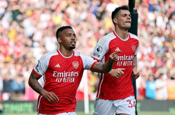 Premier League -Adidas trækker Arsenal-trøjer tilbage efter stor fejl