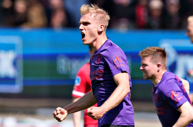 3F Superliga -Isaksen ser frem til sæsonåbner: En ny start