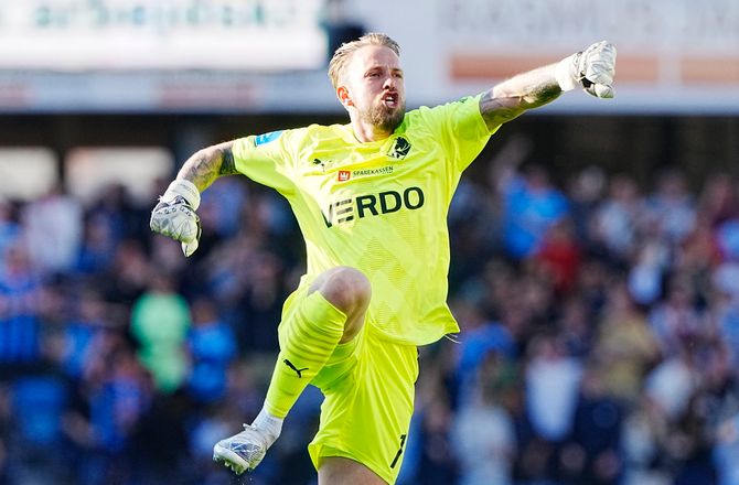 Allsvenskan -AIK tror ikke på Carlgren: Kan ikke matche økonomien