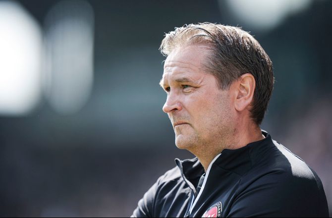 3F Superliga -FCM-træner roser forsvar trods defensivt skadeshelvede
