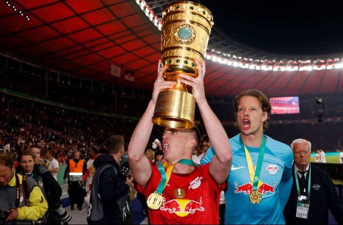 Bundesliga -Norsk landsholdsmålmand forlader Leipzig