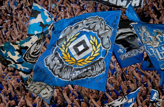 2. Bundesliga -Se dem her: Gigantiske målmandsfejl i HSV-kamp