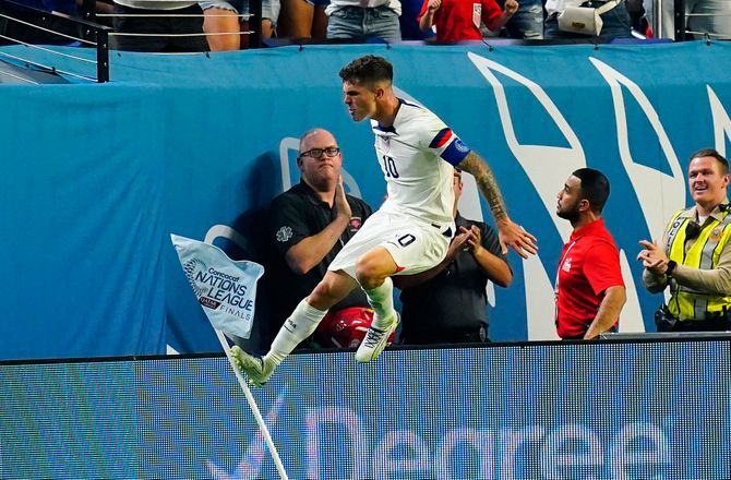 CONCACAF Nations League 1 -Fem røde kort da USA og Canada spillede sig i Nations League-finalen