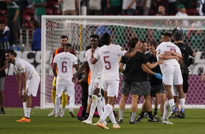 CONCACAF Gold Cup -Qatar slog Mexico og er videre til Gold Cup-kvartfinale