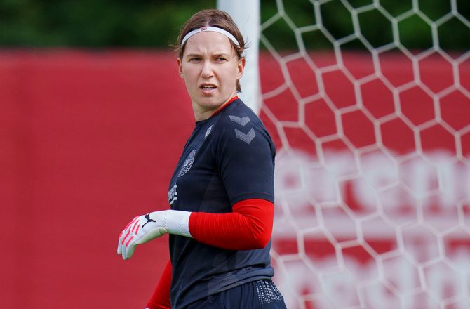 International -Hammarby henter dansk kvindelandsholdskeeper