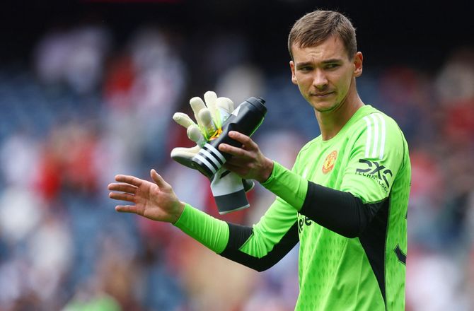 Bundesliga -Leverkusen køber keeper i United