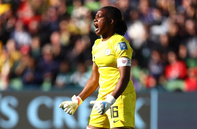 VM 2023 -Nnadozie blev helten da Nigeria fik point mod Canada