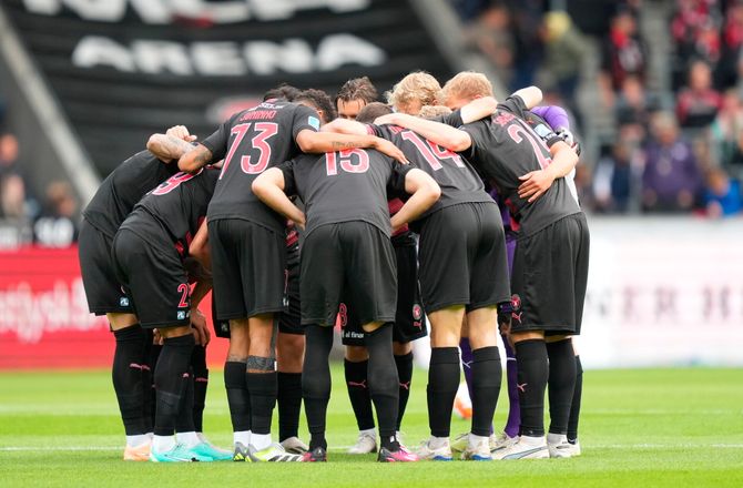 3F Superliga -25-årige Simon Duerlund får dommerdebut i Vejle