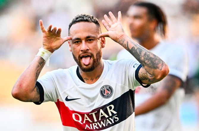 Ligue 1 -Officielt: Neymar skifter PSG ud med Al Hilal