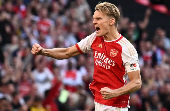Community Shield -Arsenal tog sæsonens første trofæ efter straffedrama