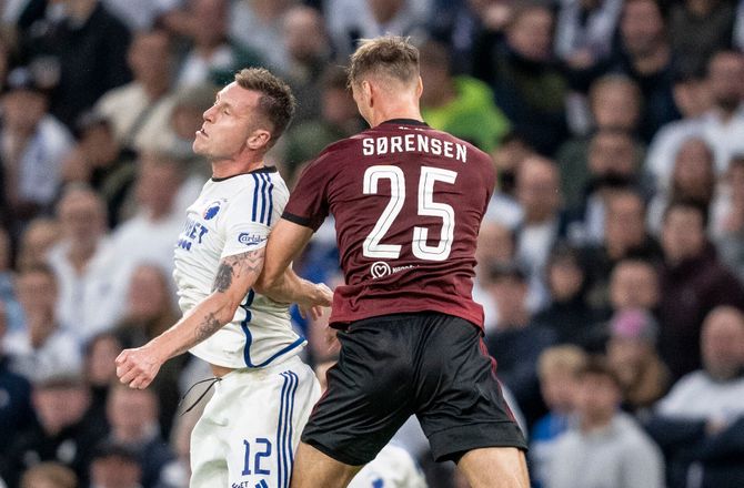 Sparta Prag -Asger Sørensen forlænger med Sparta Prag