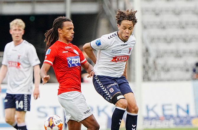 3F Superliga -SLUT: AGF - Silkeborg minut for minut