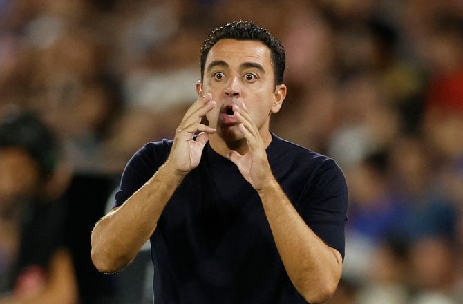 La Liga -Xavi reflekterer over Barca-exit: Kunne ikke holde standard