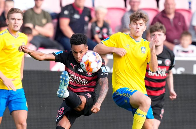 3F Superliga -FCM skifter to - profil starter inde efter skade