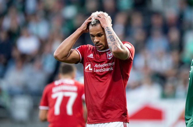 Oddset Pokalen -Kæmpe overraskelse: AB sendte Vejle ud af pokalen fra pletten