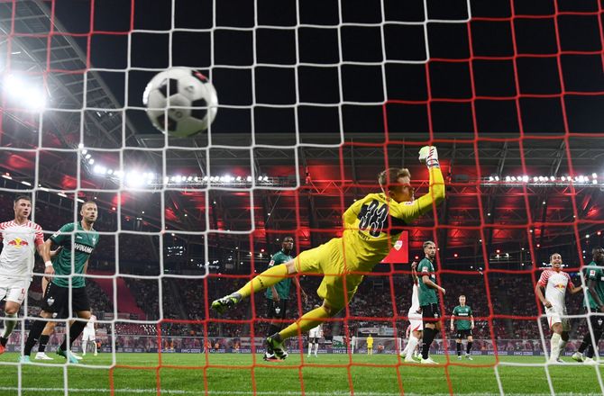 Bundesliga -Medie: Stuttgart vil beholde Bayern-keeper