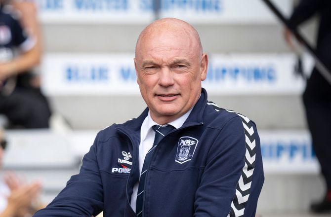 3F Superliga -Uwe Rösler var tæt på at dø: Fem procent chance for overlevelse