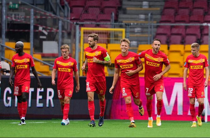 ECL -Partizan fik hård straf for racisme: FCN bemærkede intet