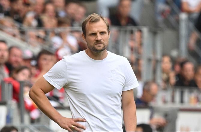 Bundesliga -Bo S. i chok efter 0-4-afklapsning: Det er mit ansvar