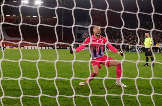 Championship -Lukas Jensens Millwall bankede Norwich