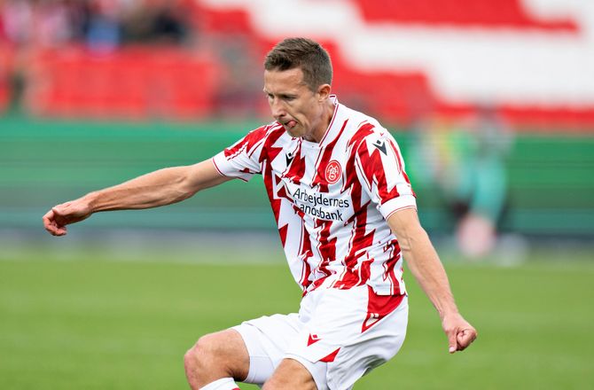NordicBet Liga -Danske og udenlandske klubber forsøgte at overtale Ahlmann
