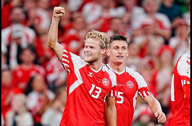 EM -SLUT: Danmark - San Marino minut for minut