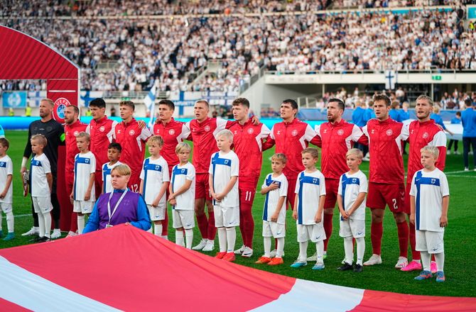 EM -UEFA har åbnet for billetsalg til EM