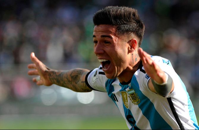 VM kval. CONMEBOL -Messi-løse Argentina tog sikker sejr mod Bolivias ti mand