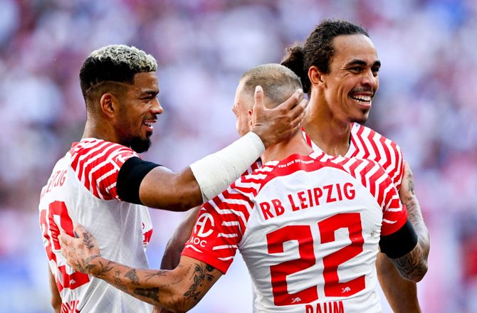 CL -Yussuf Poulsen starter for Leipzig - Kjær bænket i Milano