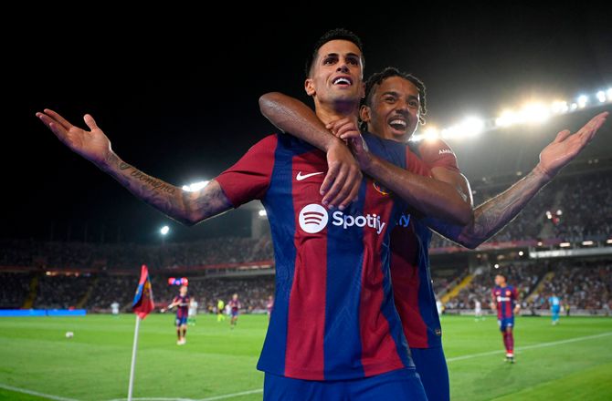 La Liga -Officielt: Joao Cancelo vender tilbage til Barca