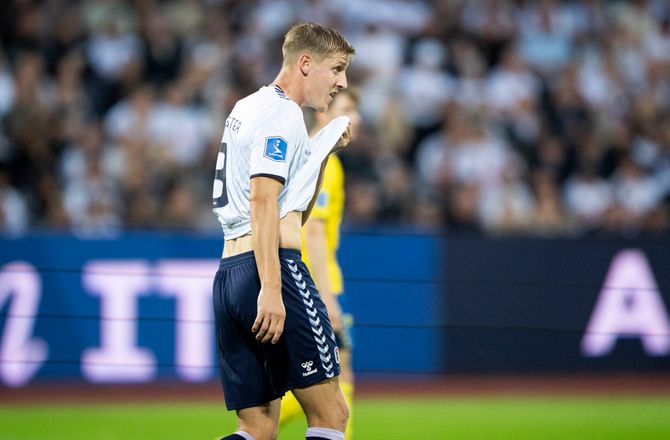 3F Superliga -AGF-lejesvend er åben for at blive