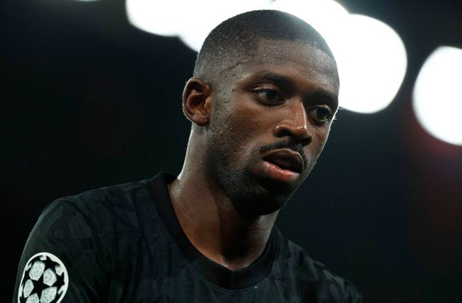 Ligue 1 -PSG og fire spillere straffet efter derby