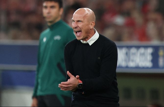Bundesliga -Danskerløse Salzburg tabte sensationelt til oprykker