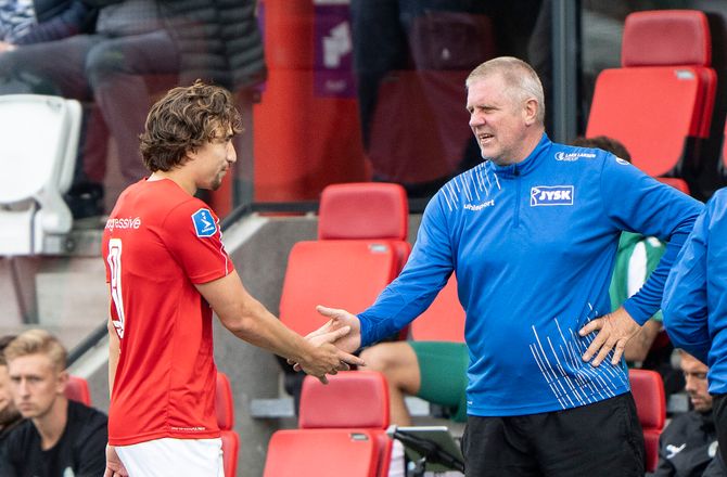 3F Superliga -Silkeborg-chef efter ny sejr: Bedre defensiv end i bronzesæson