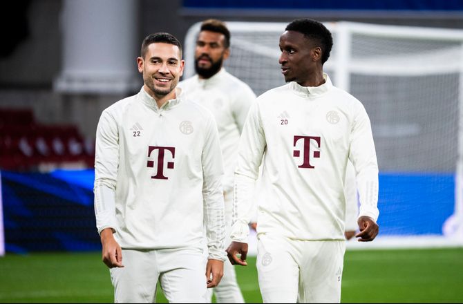 Bundesliga -Bayern-back har revet korsbåndet over