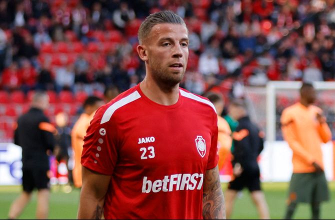 Jupiler Pro League -Toby Alderweireld køber sig ind i Royal Antwerp