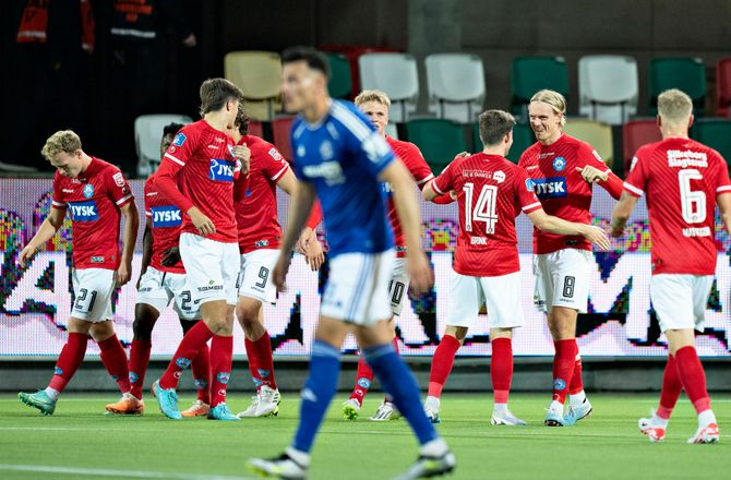 3F Superliga -Hattrick-helten Thordarson skød Silkeborg på førstepladsen