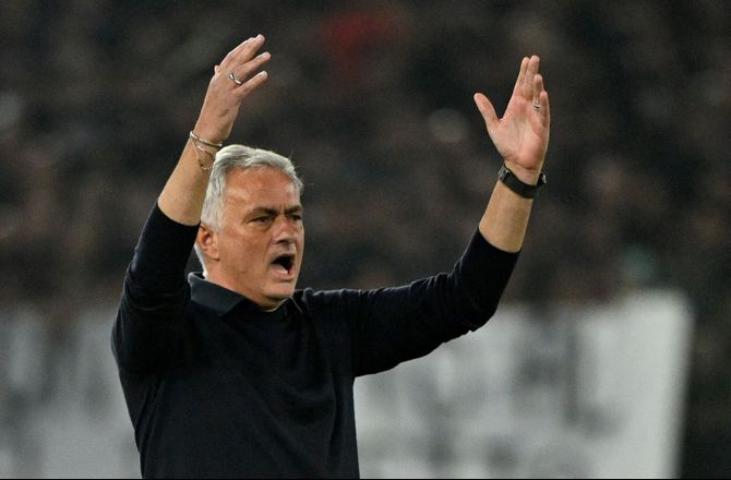 Serie A -Avis: Mourinho vil have Chelsea-duo