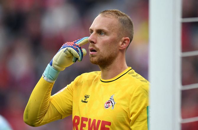 Bundesliga -Marvin Schwäbe meldes på vej væk fra FC Köln