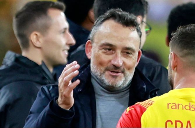 Ligue 1 -Rennes belønner cheftræneren