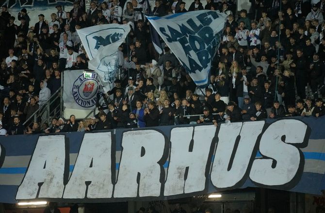 3F Superliga -AGF meldes interesseret i ombejlet svensker