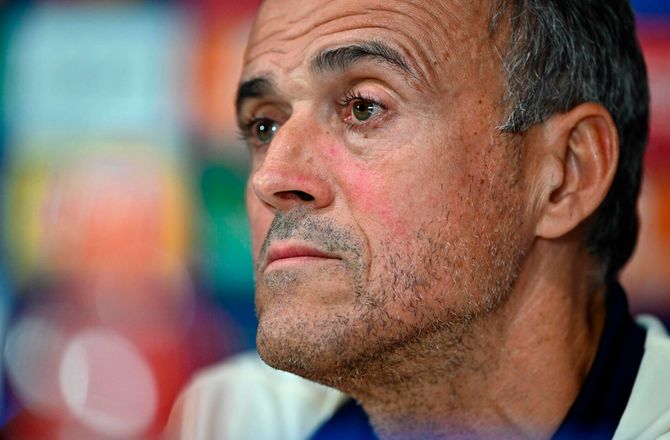 Ligue 1 -Tidligere Barcelona-spiller kritiserer Luis Enrique