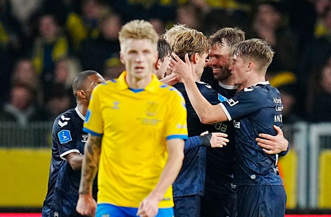 3F Superliga -Brøndby og AGF delte i intenst opgør