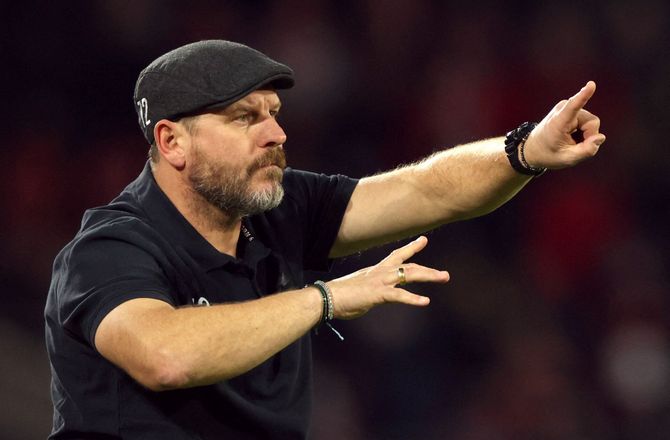 2. Bundesliga -21 HSV-trænere på 20 år: Behov for noget nyt
