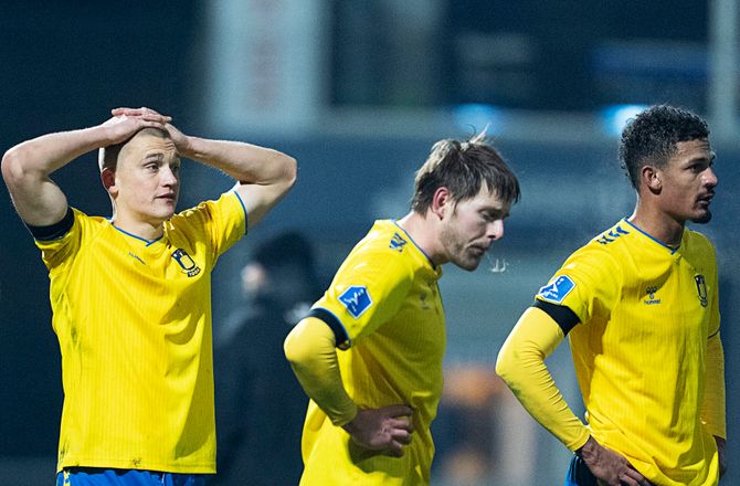 3F Superliga -Vallys var tom for ord efter skuffelse: Det er lort