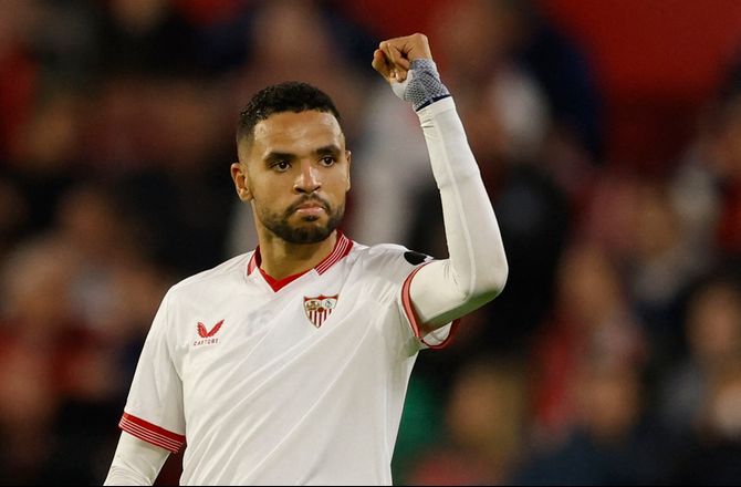 SüperLig -Fenerbahce bekræfter: En-Nesyri er til lægetjek