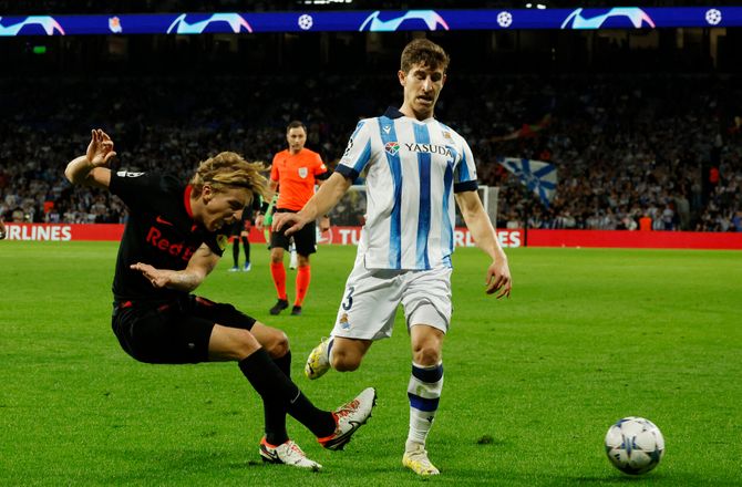 La Liga -Sociedads backprofil har ødelagt sit knæ