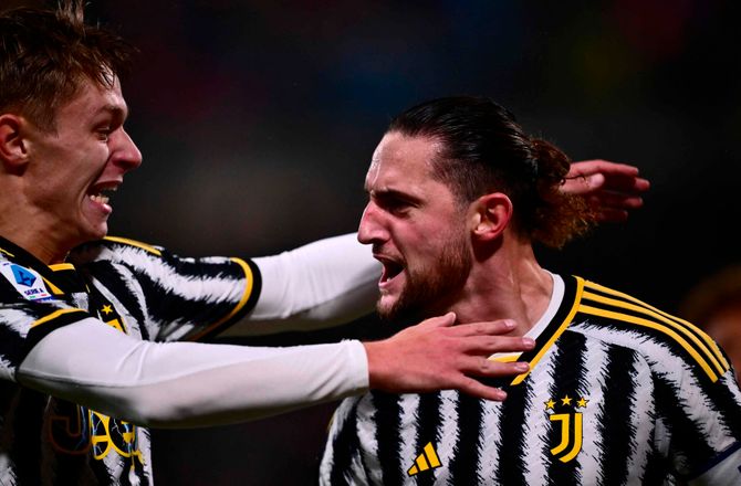 La Liga -Avis: Xavi vil have Rabiot eller Verratti