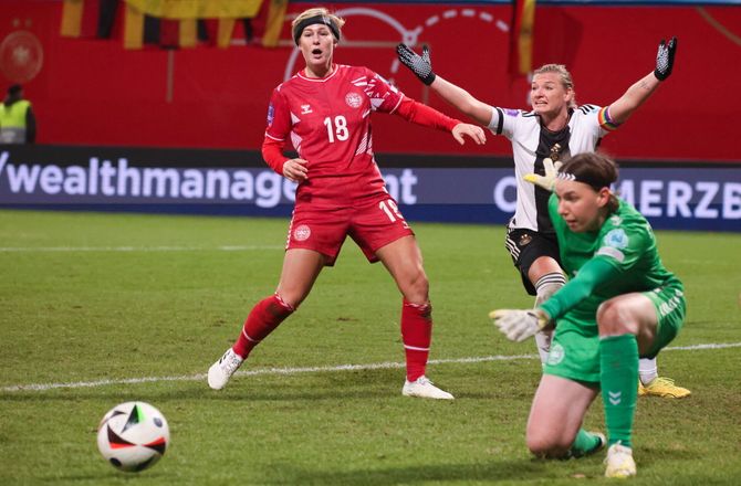 Danmark (k) -Kvindelandsholdsspiller stopper som 29-årig