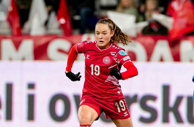 Danmark (k) -Kvindelandsholdet i tårer efter fiasko: Det er forfærdeligt
